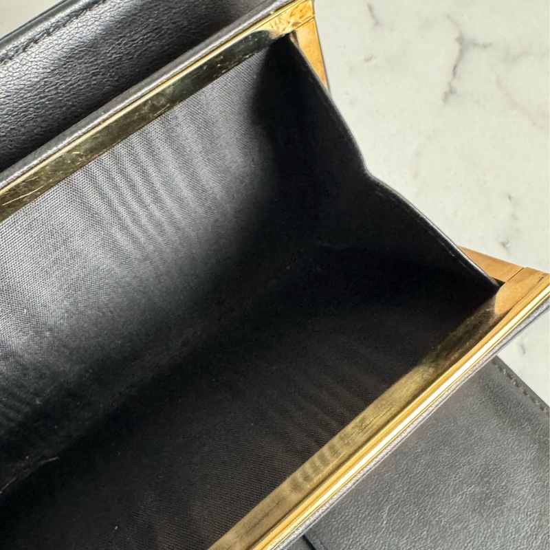 Chanel黑皮革大雙C釦式長夾✨老香-21