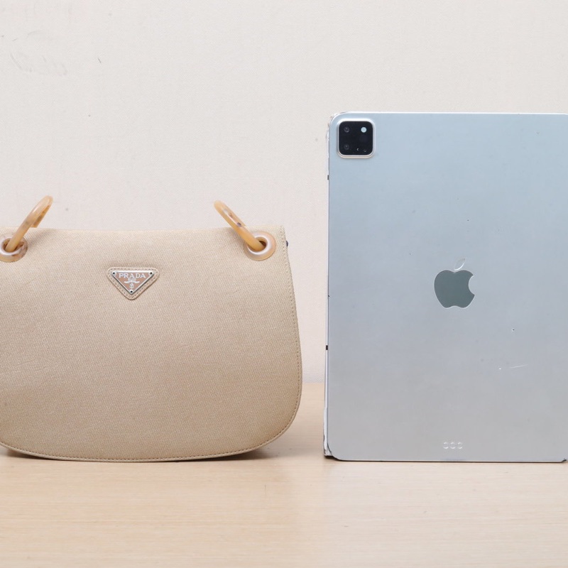 PRADA 奶茶色棉中古亞克力鏈條腋下包-2
