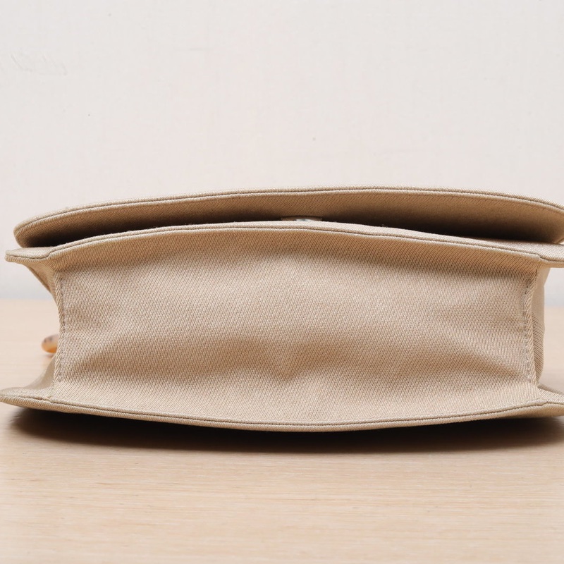 PRADA 奶茶色棉中古亞克力鏈條腋下包-3