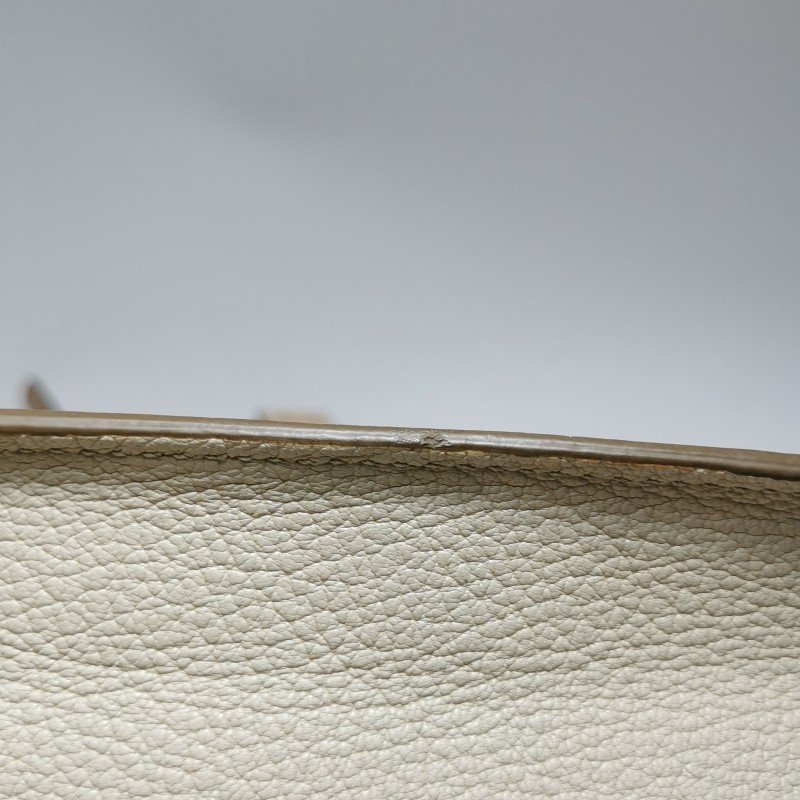 Miu Miu Madras羊皮純色字母logo金屬扣單肩包-16