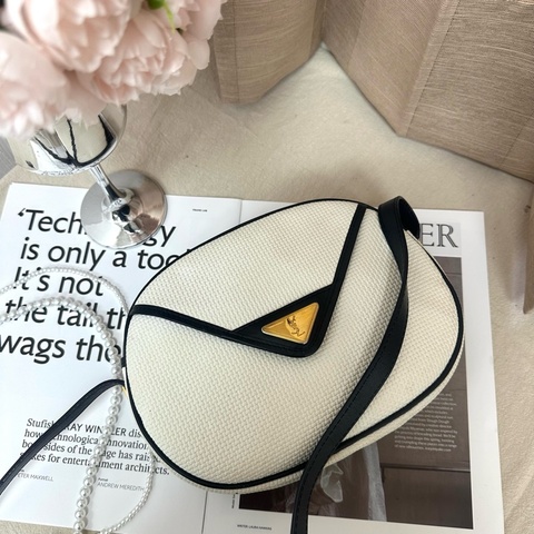 YSL Vintage 中古白色編織皮革信封斜背包包