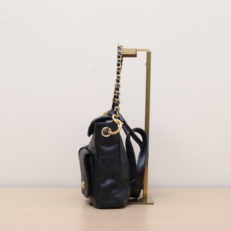 CHANEL Suppletwins24P嬉皮Hobo郵差包小號24.5黑色荔枝牛皮晶片開金扣-1