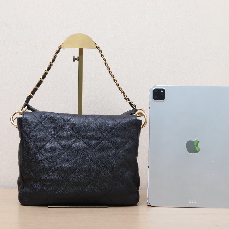 CHANEL Suppletwins24P嬉皮Hobo郵差包小號24.5黑色荔枝牛皮晶片開金扣-2