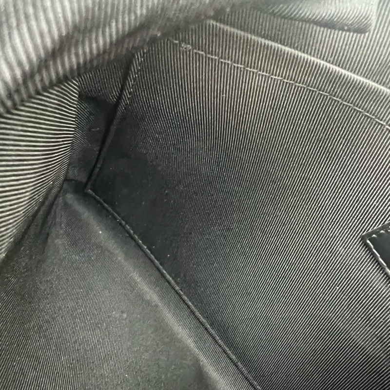 💗香緹國際精品💗 794 LV 壓紋手拿包-8