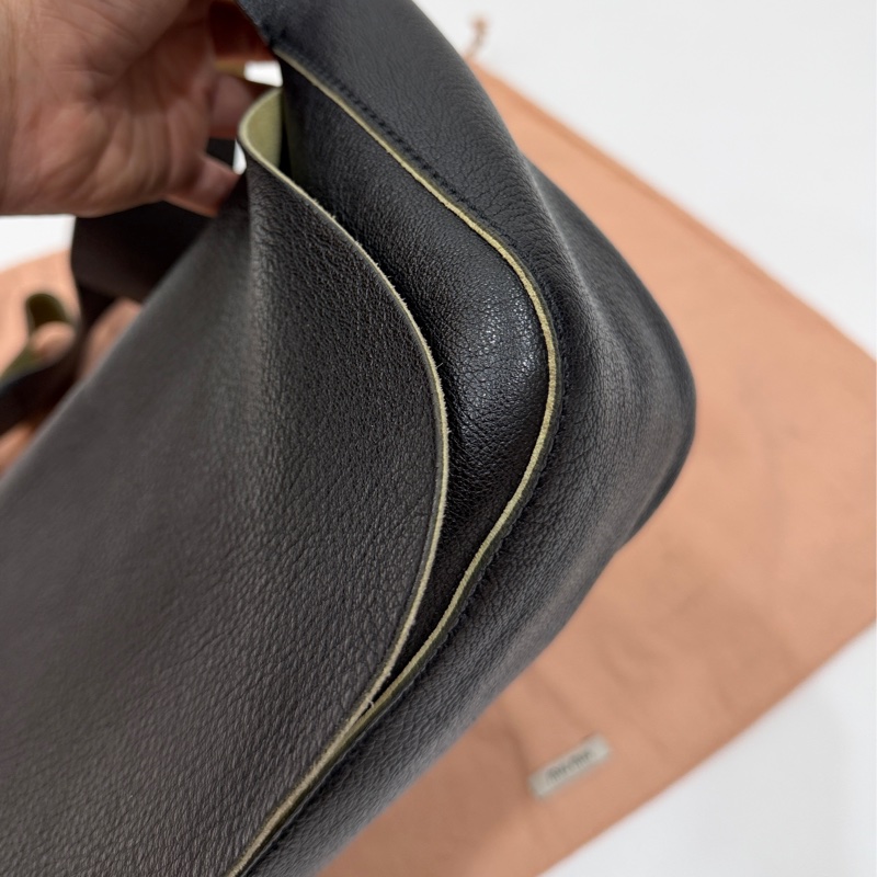 MIU MIU Vintage 蝴蝶結 黑色牛皮 肩背包 側背包 手提包-7