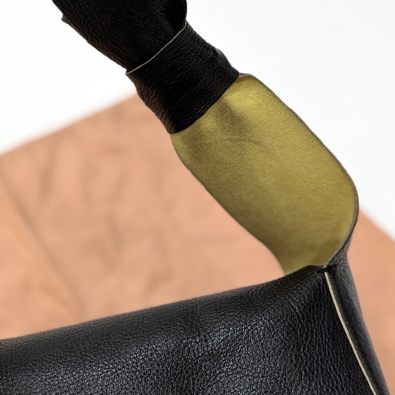 MIU MIU Vintage 蝴蝶結 黑色牛皮 肩背包 側背包 手提包-21