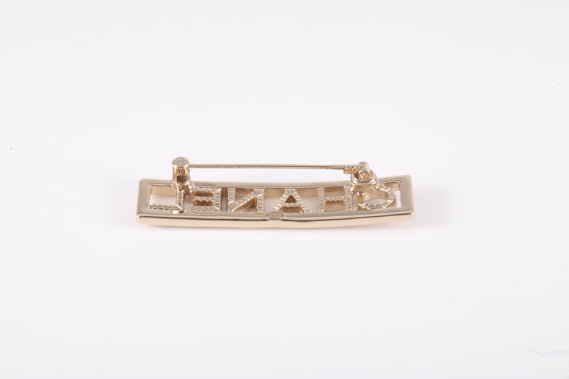 CHANEL 合金字母滿鑽胸針-4