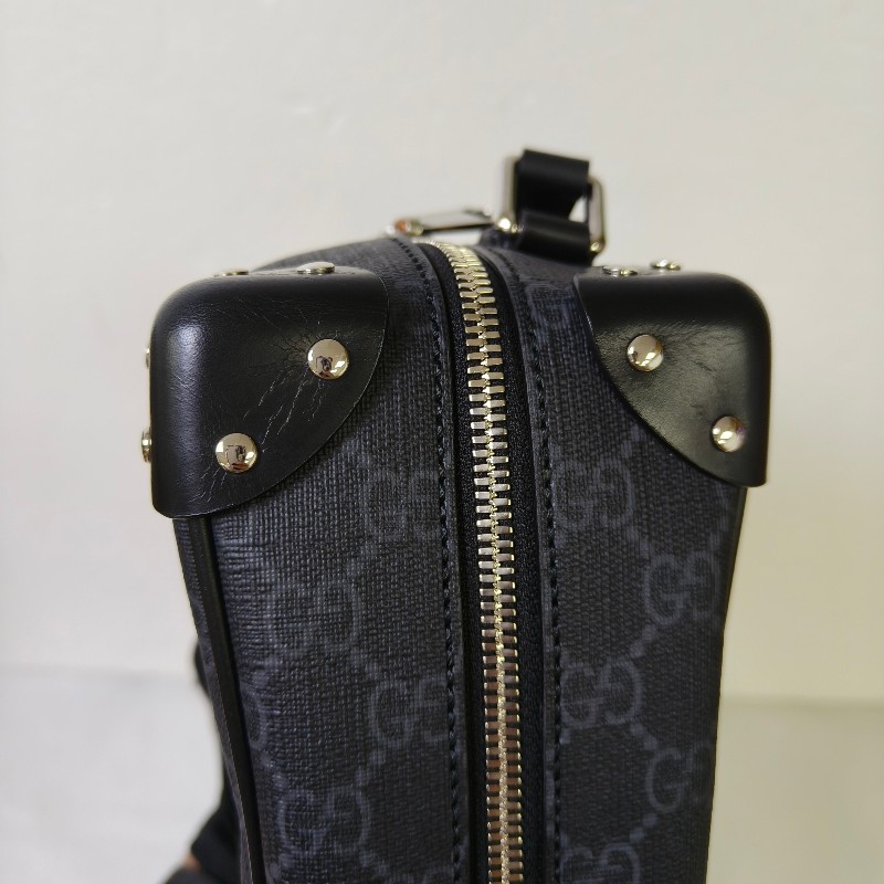 【🐴馬上下單最優惠】🧧限時降價至2/11（原$33800）【9成新】㊣✨GUCCI✨（附盒子）古馳 GG 黑灰 箱包 Box 軟盒子 盒包 箱型包 相機包 肩背包 斜背包/雙G/二手包/保證正品🌳二手樹屋🌳-17