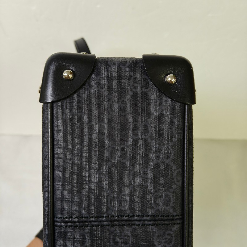 【🐴馬上下單最優惠】🧧限時降價至2/11（原$33800）【9成新】㊣✨GUCCI✨（附盒子）古馳 GG 黑灰 箱包 Box 軟盒子 盒包 箱型包 相機包 肩背包 斜背包/雙G/二手包/保證正品🌳二手樹屋🌳-19