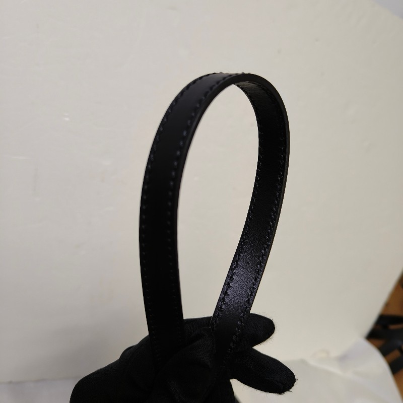 【🐴馬上下單最優惠】🧧限時降價至2/11（原$33800）【9成新】㊣✨GUCCI✨（附盒子）古馳 GG 黑灰 箱包 Box 軟盒子 盒包 箱型包 相機包 肩背包 斜背包/雙G/二手包/保證正品🌳二手樹屋🌳-26