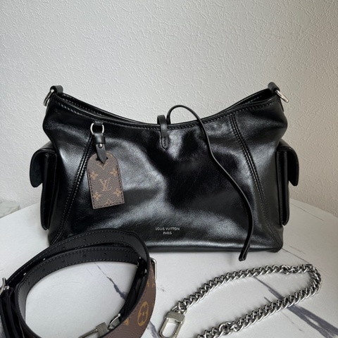 lv最愛的黑武士 真的很耐看