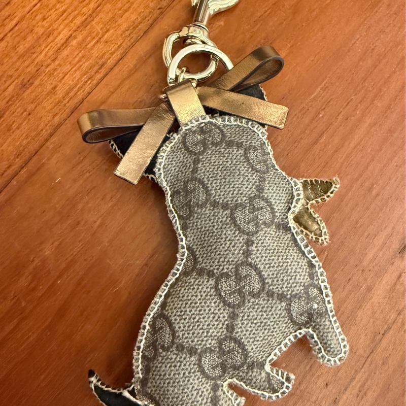 Gucci狗狗可愛吊飾-1