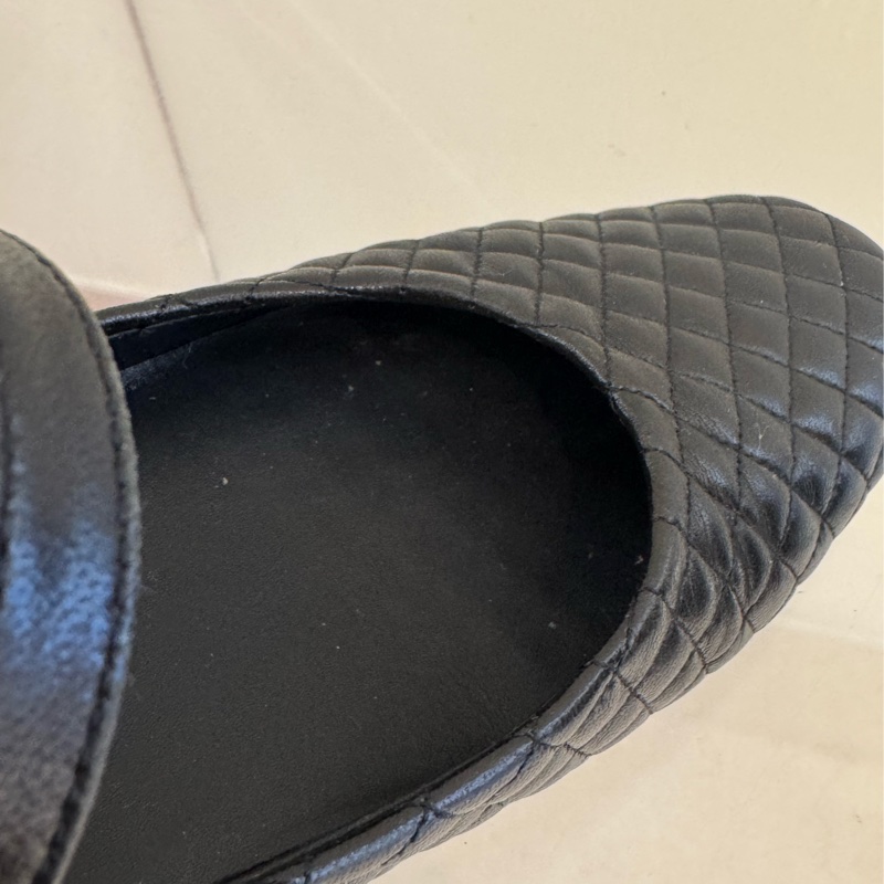 prada黑皮革菱格紋瑪莉珍鞋😻36號-12