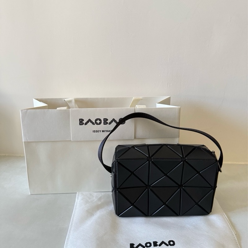 三宅一生Bao Bao黑色邱比特包-0