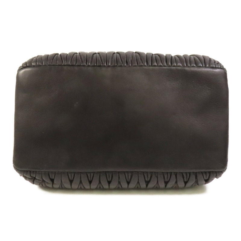 Miu Miu 羊皮皮革Shoulder Bag銀扣肩背袋-3