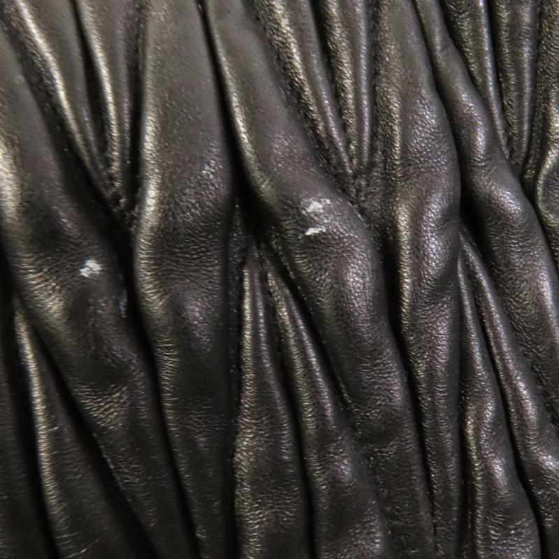 Miu Miu 羊皮皮革Shoulder Bag銀扣肩背袋-14