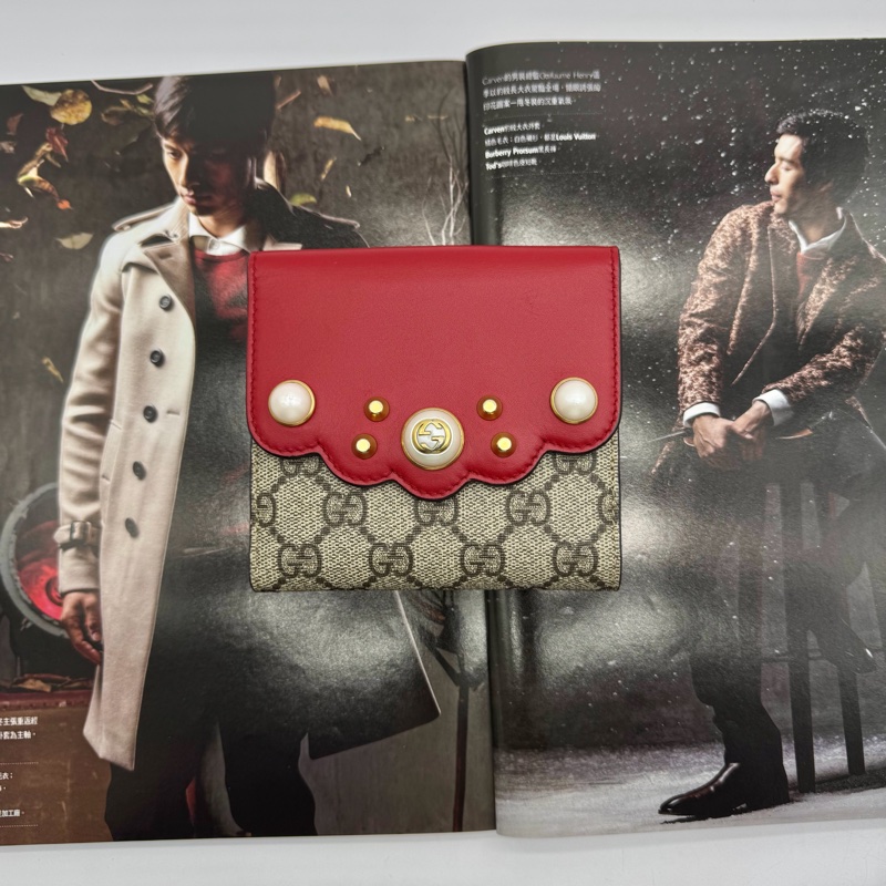 GUCCI GG Supreme Wallet 珍珠鉚釘紅色雙折中夾-0
