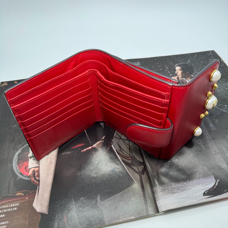 GUCCI GG Supreme Wallet 珍珠鉚釘紅色雙折中夾-5