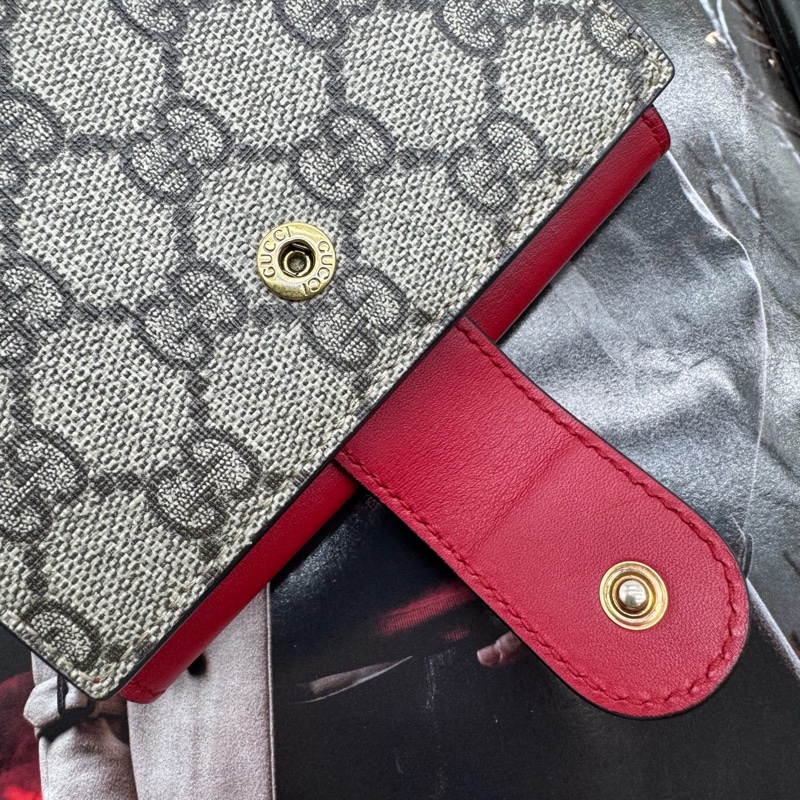 GUCCI GG Supreme Wallet 珍珠鉚釘紅色雙折中夾-14