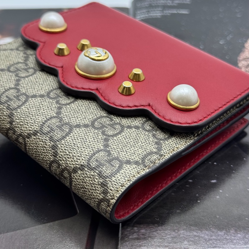 GUCCI GG Supreme Wallet 珍珠鉚釘紅色雙折中夾-23