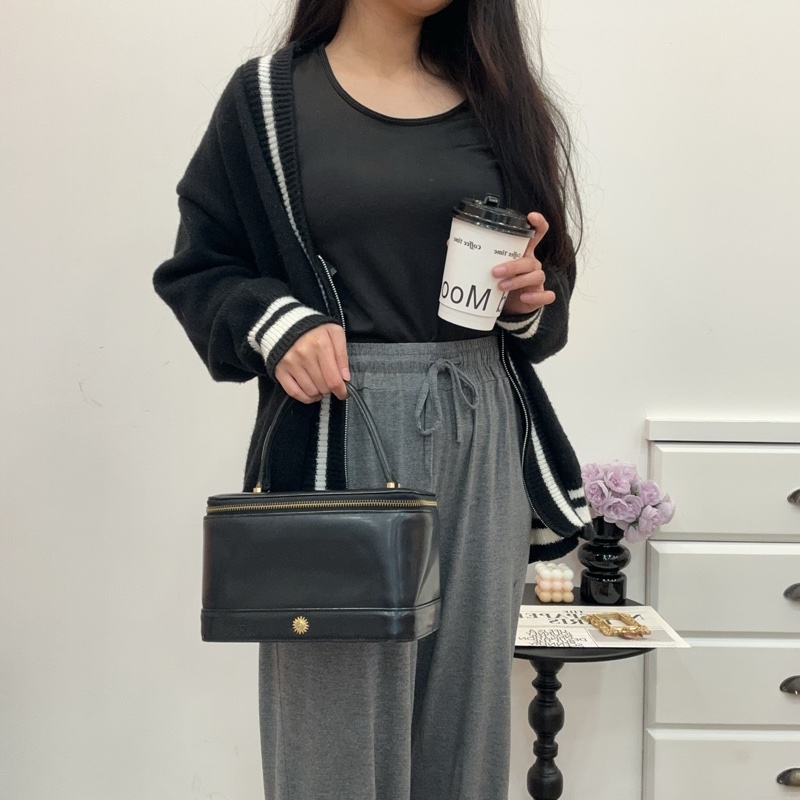 Versace Vintage 中古太陽神標誌黑色手提化妝包-3