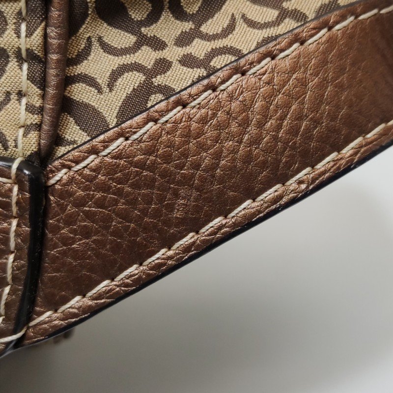 Loewe牛皮帆布皮標字母logo金屬裝飾單肩包-11