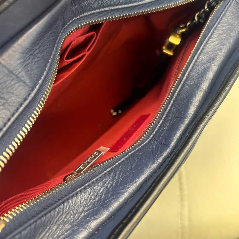 香奈兒深藍色流浪中號 27開有卡 無附件-5