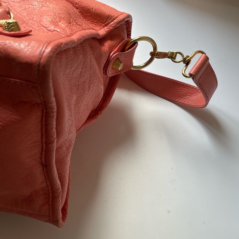 ▪️富貴選物FUGUEI▪️Balenciaga 機車包 city  龍蝦粉金釦-7