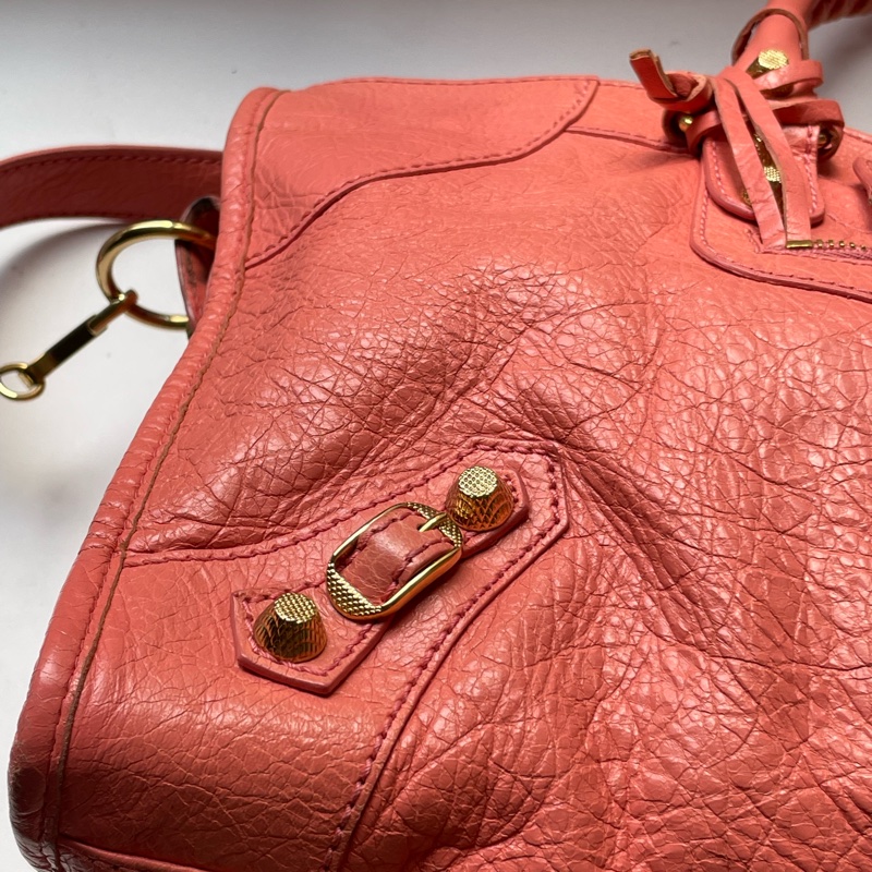 ▪️富貴選物FUGUEI▪️Balenciaga 機車包 city  龍蝦粉金釦-11