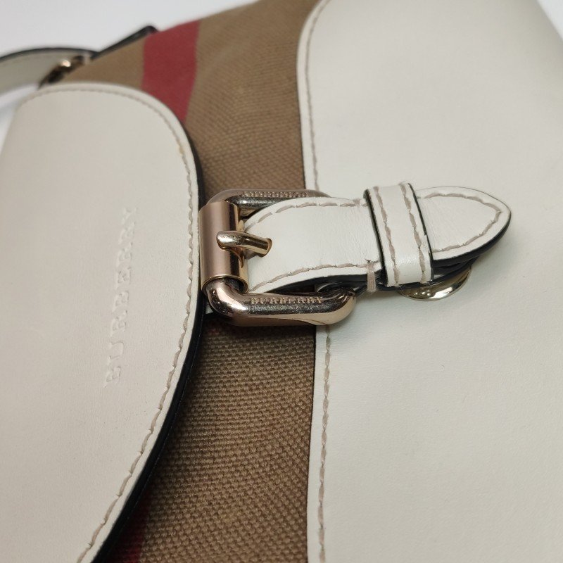 Burberry牛皮帆布拼色壓紋字母Logo斜挎包單肩包-11