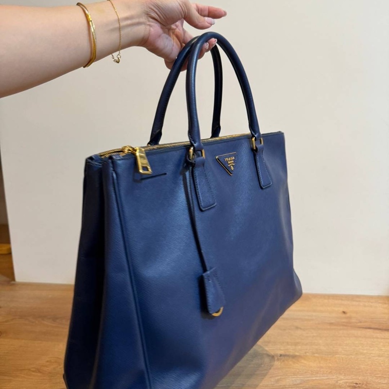 PRADA Galleria 藍色 防刮牛皮 殺手包 手提包 肩背包 公事包 文件包-10