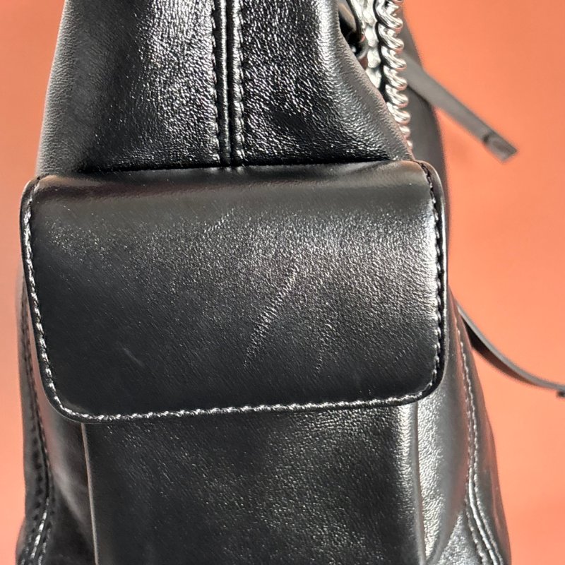 小號黑武士 男女都可::LOUIS VUITTON:: LV M24861 CarryAll Cargo Vibe PM 黑色雙口袋肩背包 斜背包 手提包-13