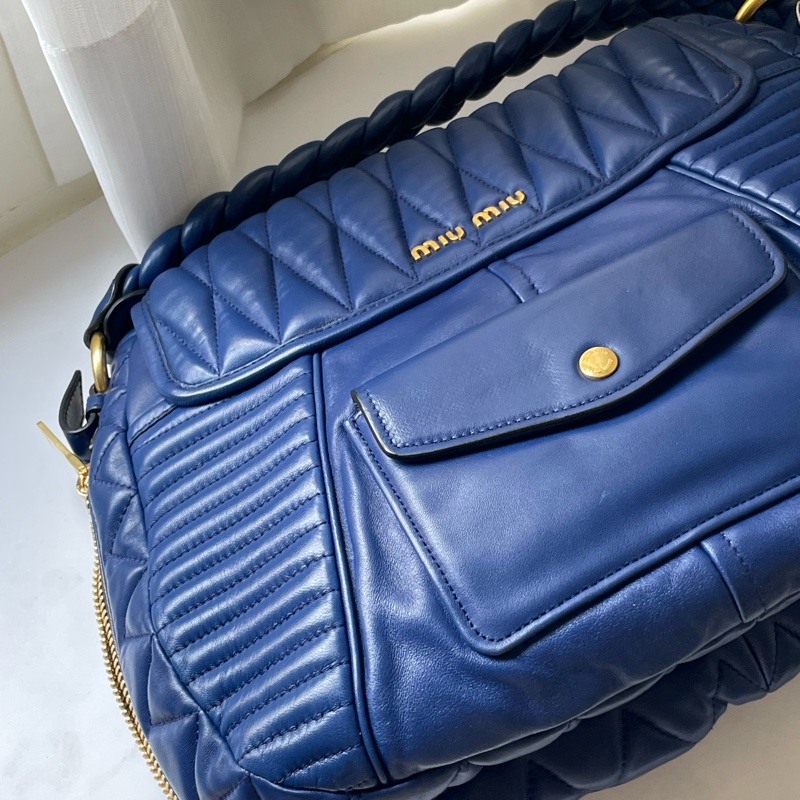 ▪️富貴選物FUGUEI▪️MIU MIU 千金秀款藍金拉鏈包-13