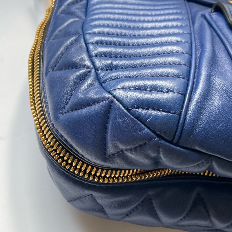 ▪️富貴選物FUGUEI▪️MIU MIU 千金秀款藍金拉鏈包-14