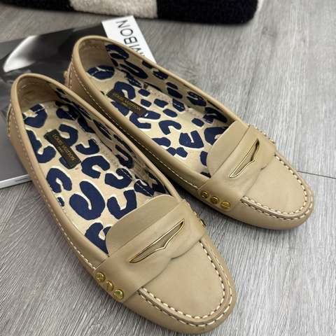 97新 Lv女装豆豆鞋 37碼