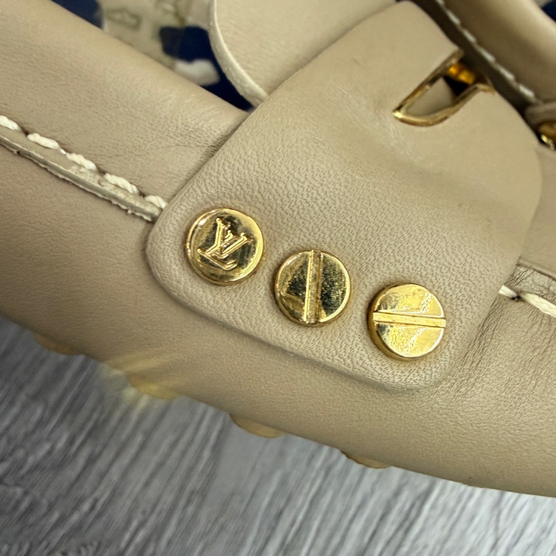 97新 Lv女装豆豆鞋 37碼-2