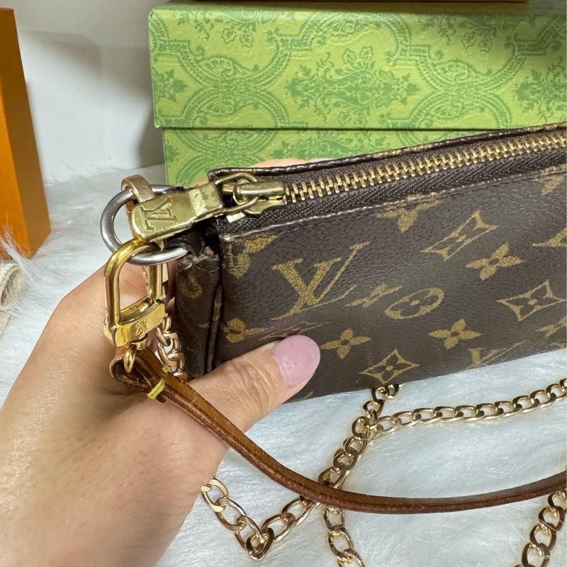 Lv 大款 麻將包 腋下包-8