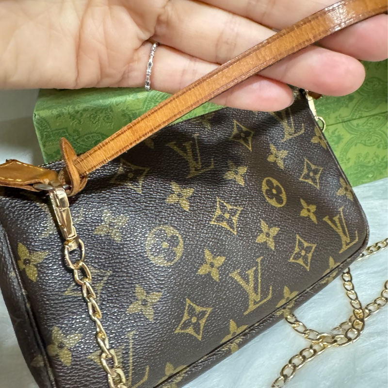 Lv 大款 麻將包 腋下包-13