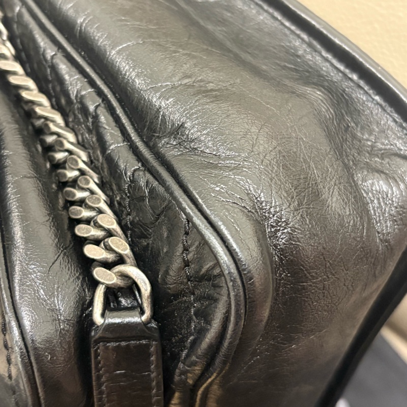 YSL Saint Laurent Niki 黑銀中號 新款 D扣 肩背包-10