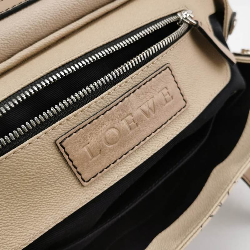 Loewe牛皮徽標印花字母Logo斜挎包單肩包-7