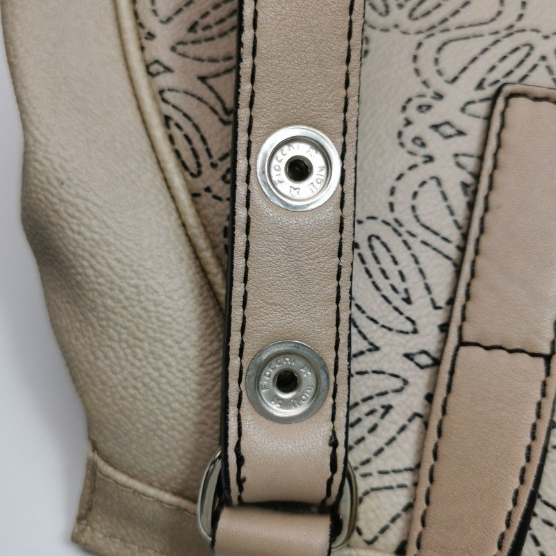 Loewe牛皮徽標印花字母Logo斜挎包單肩包-11