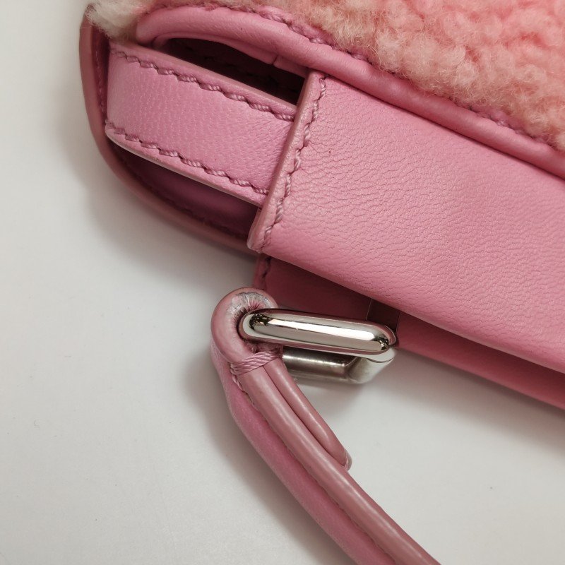 Fendi Peekaboo躲貓貓迷你羊皮拼色絨面扭鎖斜挎包單肩包-16