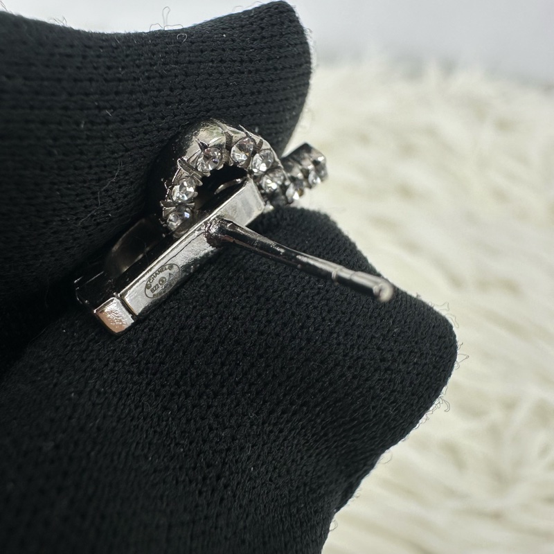 CHANEL 19 CC黑銀水鑽造型耳環 全套有盒-9