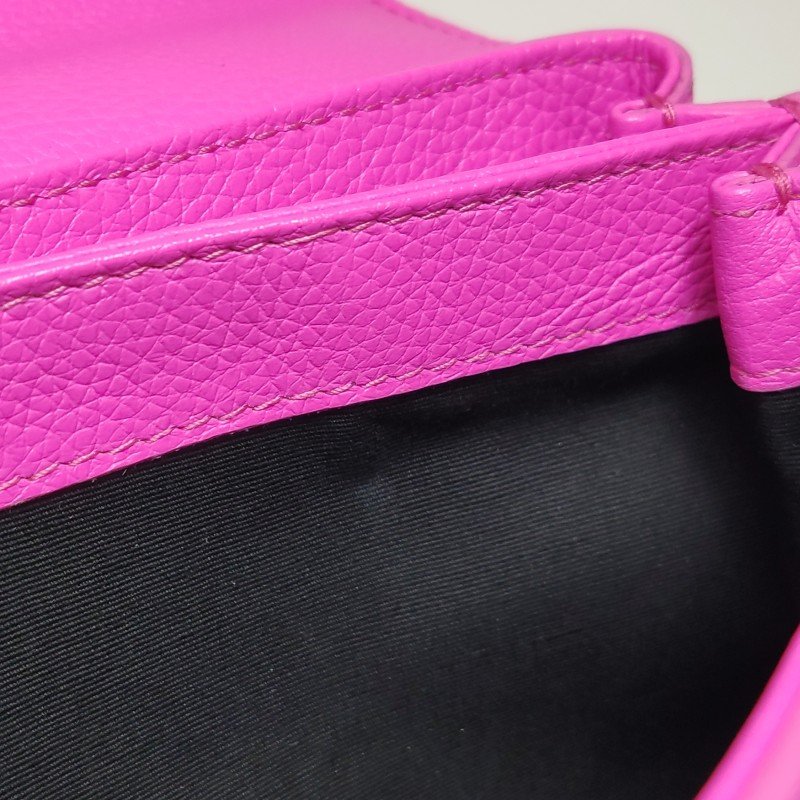 BalenciagaLe Dix牛皮純色方形按扣斜挎包單肩包-9