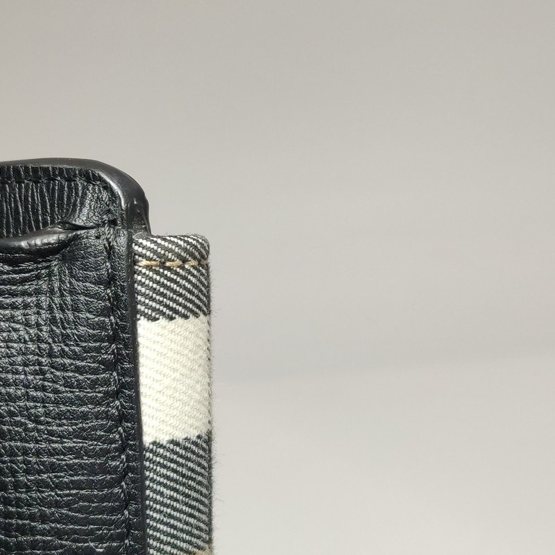 Burberry Macken牛皮帆布拼色格紋金屬扣斜挎包單肩包-17