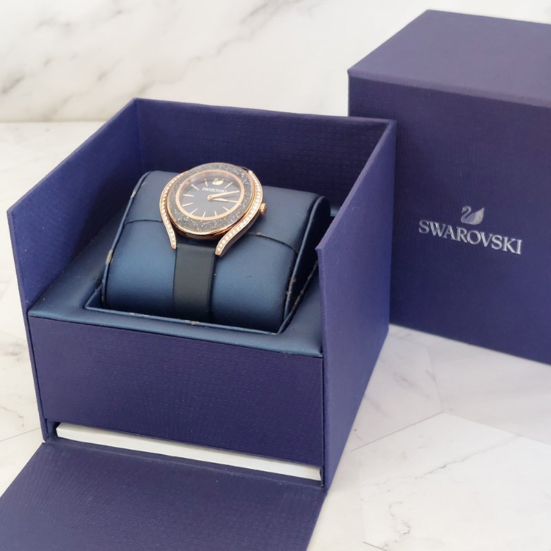 Swarovski 施華洛世奇 Crystalline Aura 璀璨光環時尚腕錶玫瑰金x藍（石英錶）~二手-12
