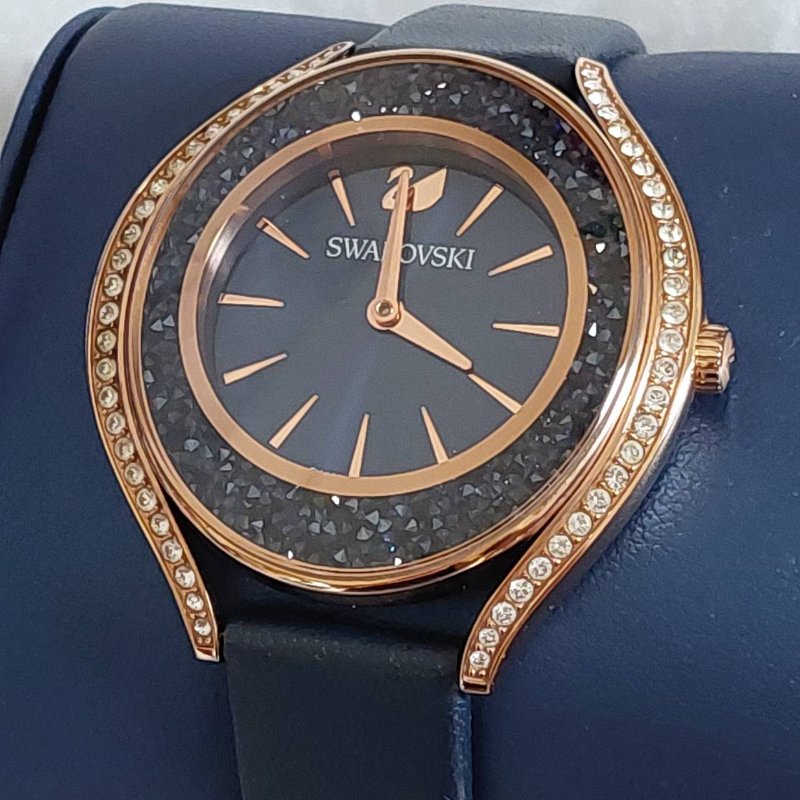 Swarovski 施華洛世奇 Crystalline Aura 璀璨光環時尚腕錶玫瑰金x藍（石英錶）~二手-17