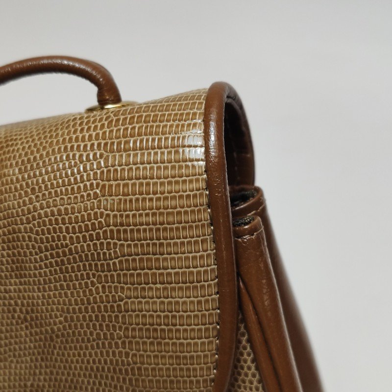 Saint Laurent羊皮蜥蜴皮純色翻蓋斜挎包-16