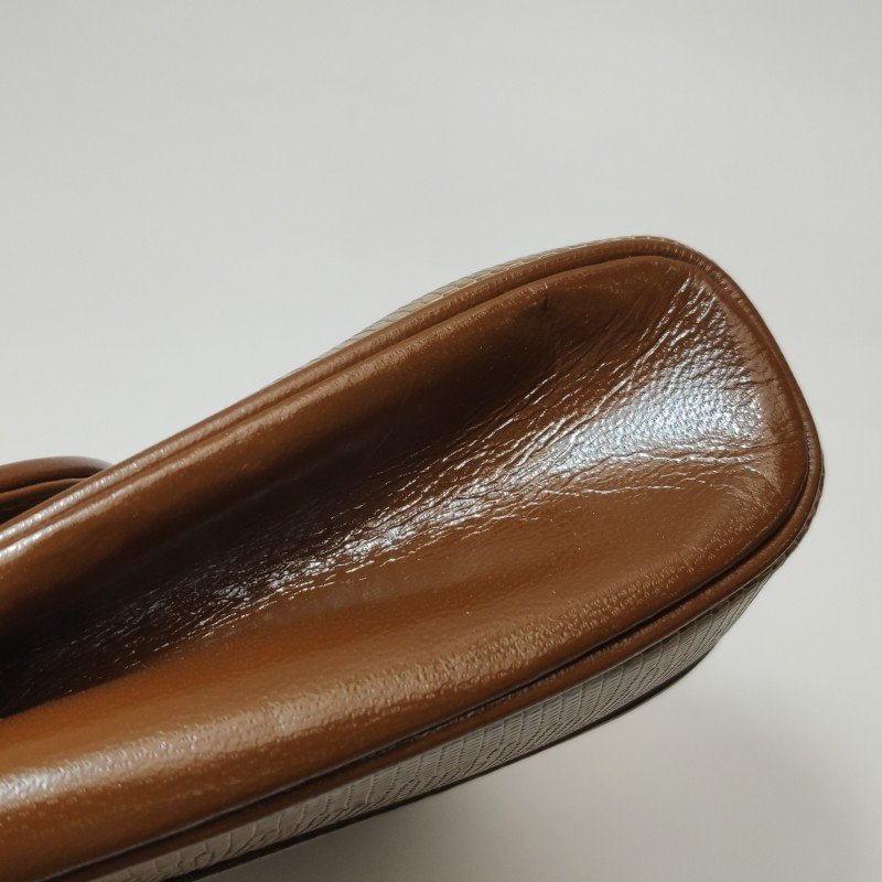 Saint Laurent羊皮蜥蜴皮純色翻蓋斜挎包-19