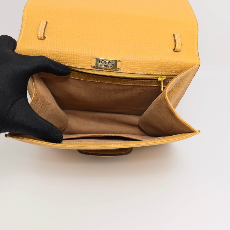 LOEWE黃色三角扣手提葉子包22.5*20*8 98新配件塵袋-2